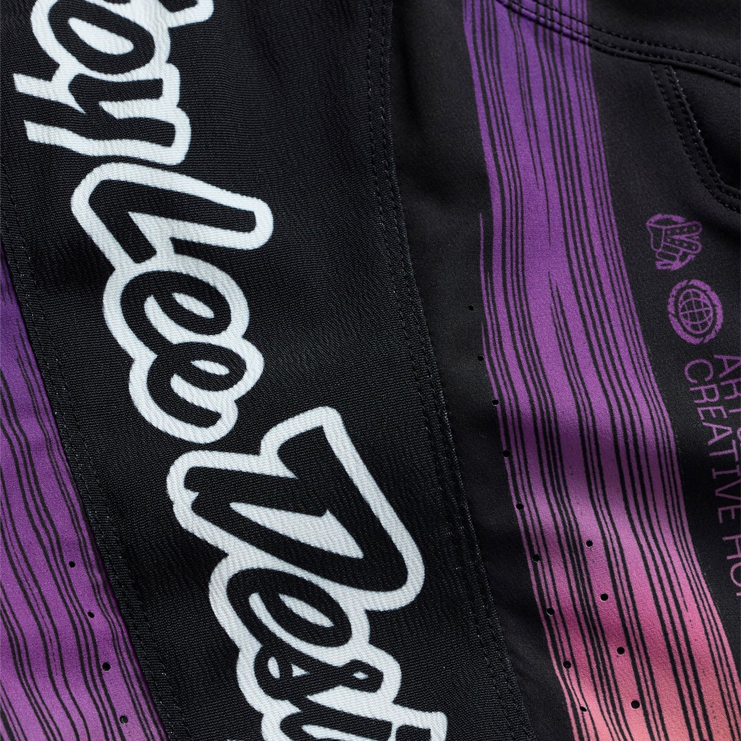 Pantalon SE Pro à rayures noir/multicolore